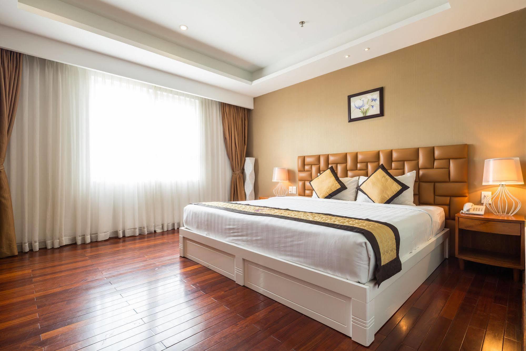 Cosmopolitan Hotel Ho Chi Minh-staden Exteriör bild